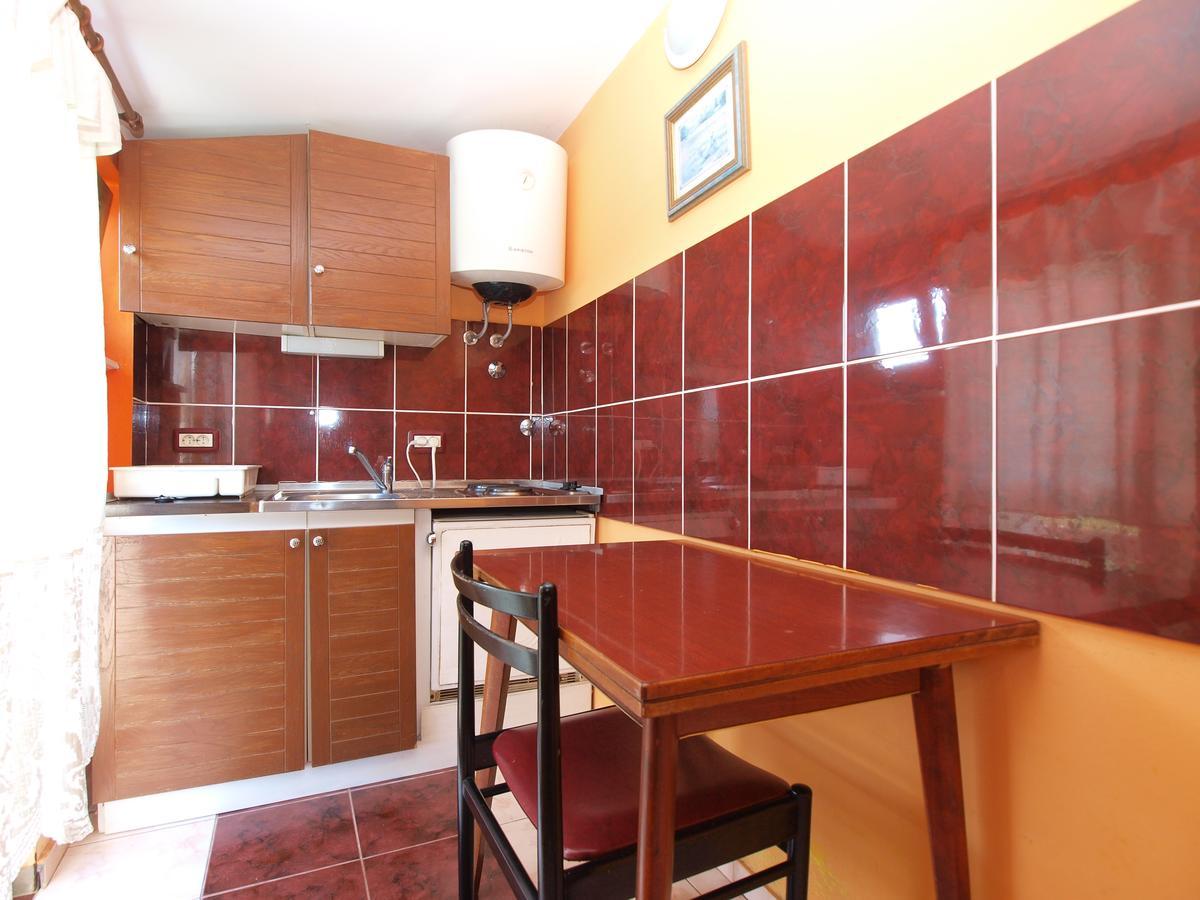 Apartments Slavica 382 Pula Ngoại thất bức ảnh