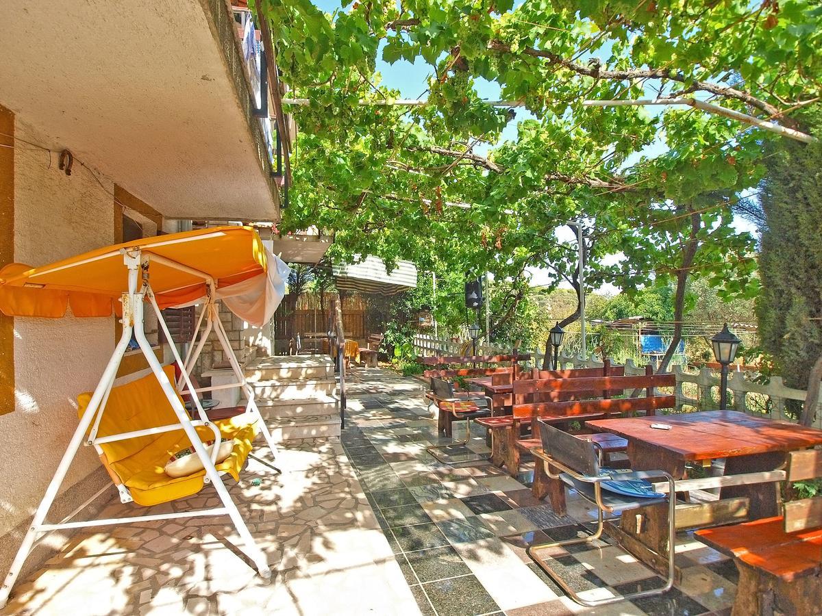 Apartments Slavica 382 Pula Ngoại thất bức ảnh