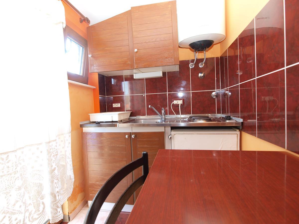 Apartments Slavica 382 Pula Ngoại thất bức ảnh