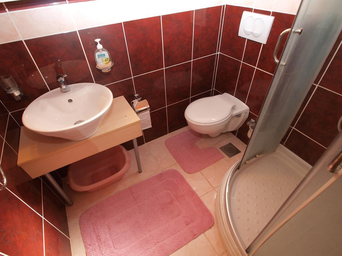 Apartments Slavica 382 Pula Ngoại thất bức ảnh