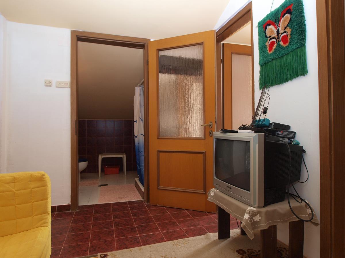 Apartments Slavica 382 Pula Ngoại thất bức ảnh