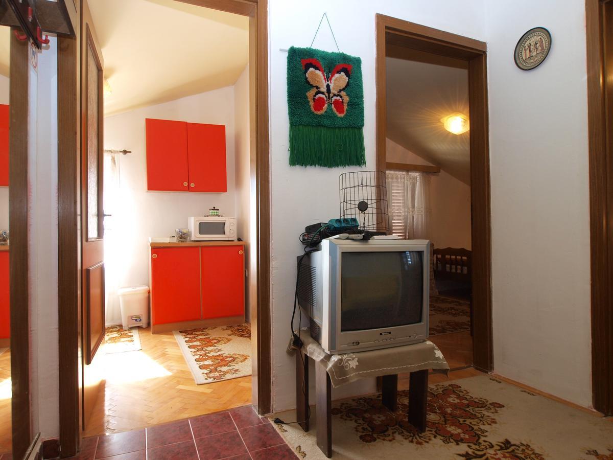 Apartments Slavica 382 Pula Ngoại thất bức ảnh